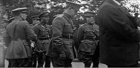 Collins at the funeral of Arthur Griffith, who died on 12 August 1922.<br />
National Library of Ireland Flickr account