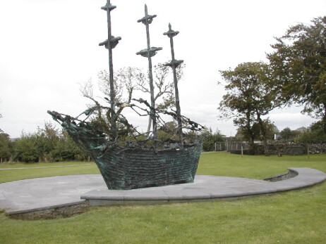 The Great Famine National Monument, Bruce Hall. Wikimedia Commons https://commons.wikimedia.org/wiki/File:Murrisk.jpg<br />
<br />
